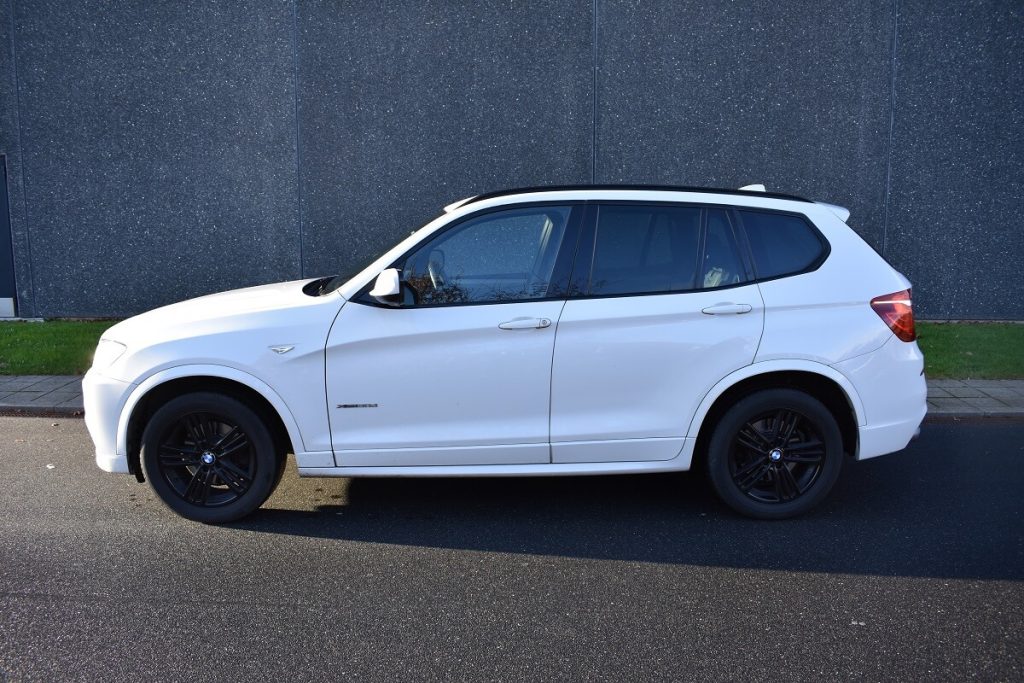 Hvid BMW X3 30d XDrive M-sport